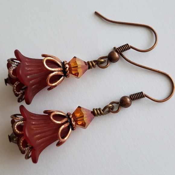 Lucite Flower Earrings in Copper - Picture 7 of 8